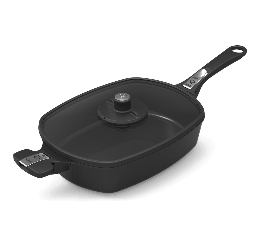 WEBER Q WARE CASSEROLE DISH SMALL *PICK UP ONLY*