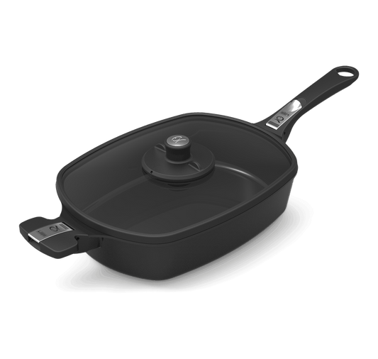 WEBER Q WARE CASSEROLE DISH SMALL *PICK UP ONLY*